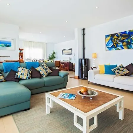 Sleeps 6 Pool Wifi Villa Puerto Calero