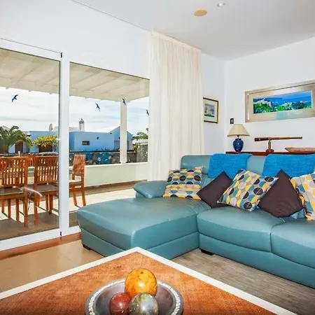 Sleeps 6 Pool Wifi